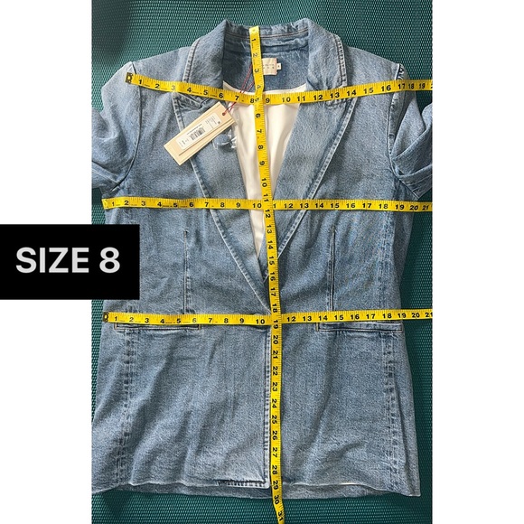 Alice + Olivia Justine Denim Rolled Cuff Blazer Jacket - Picture 12 of 16